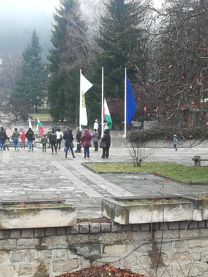 Отель Къща Христини Калофер Экстерьер фото